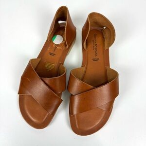 Donna Toscana Italian Women's Sz 8 Boho Slip On Flat Sandals Brown Leather Shoes